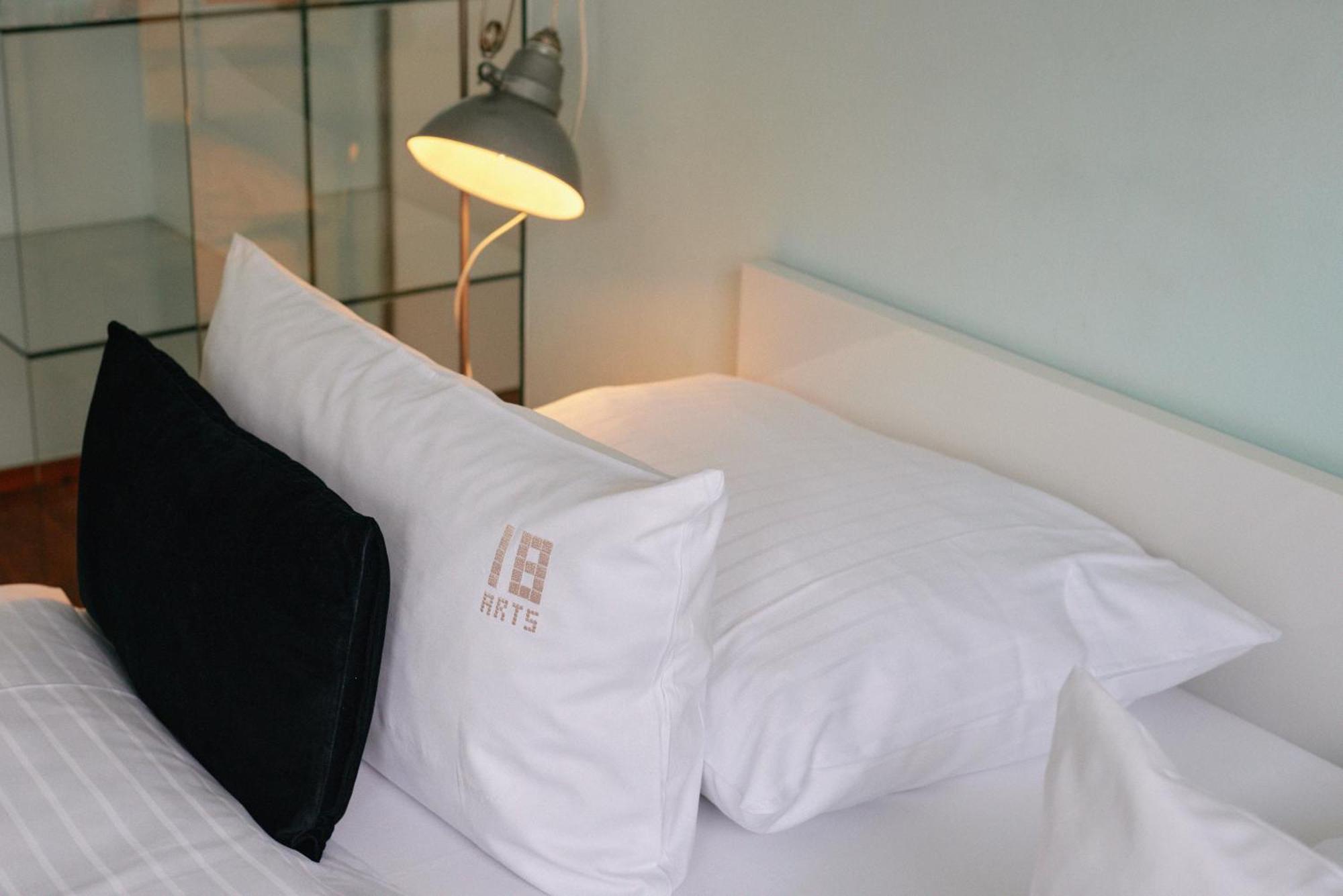 קלן 18Arts Hotel - Living In A Gallery! מראה חיצוני תמונה