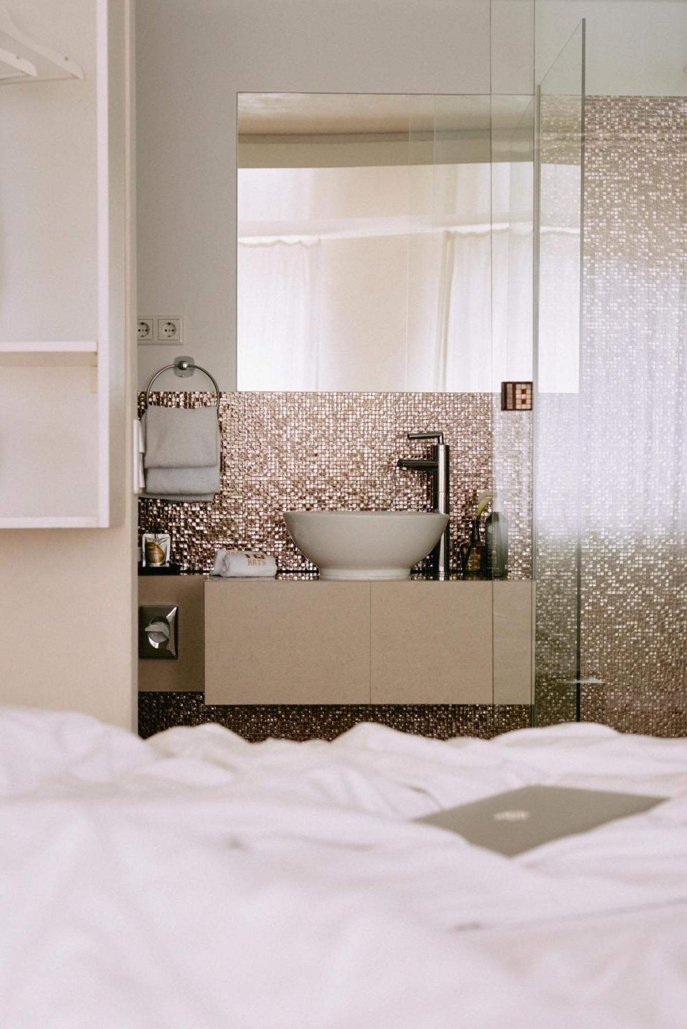 קלן 18Arts Hotel - Living In A Gallery! מראה חיצוני תמונה